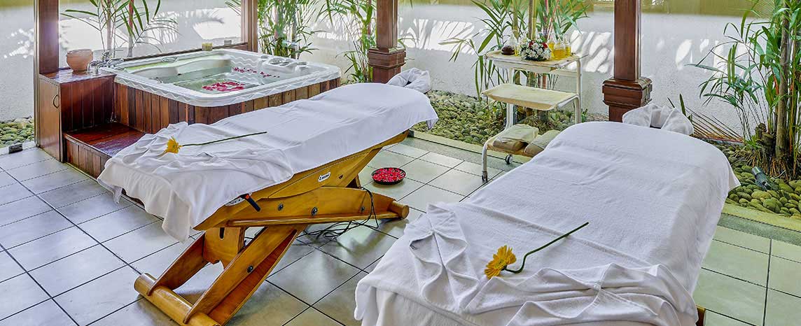 ayurvedic health resorts in kerala