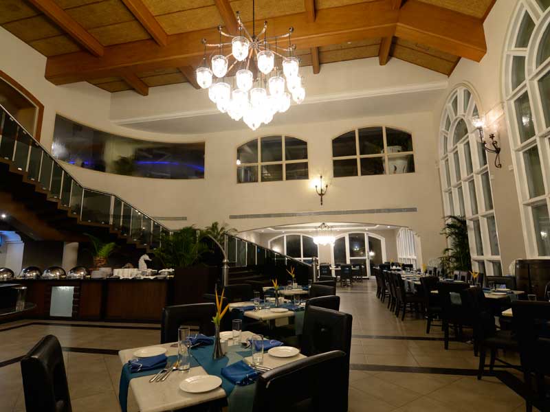 zuri whitesand waterfall café restaurant in goa