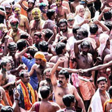 erumeli petta thullal festival in kerala - zuri kumarakom