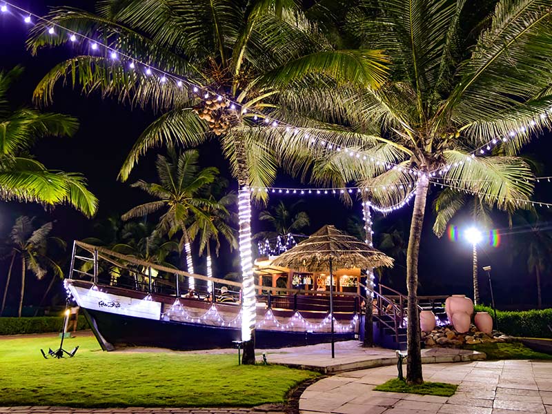 fins restaurant offer at zuri hotels & resorts